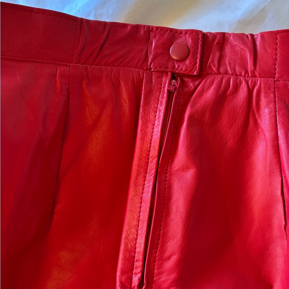 160. Vintage Adler Leather Collection Red Pencil Skirt Size 4 - Picture 4 of 6